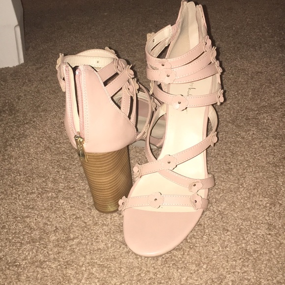 N by Nicole Miller - Picture 2 of 2